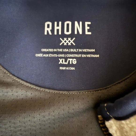 NWT Rhone Men's Cream and Navy blue Sherpa fleeceVest polartec xl - Picture 4 of 8